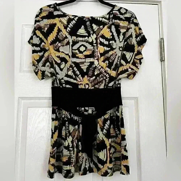 Speechless Maternity Blouse - Picture 4 of 6